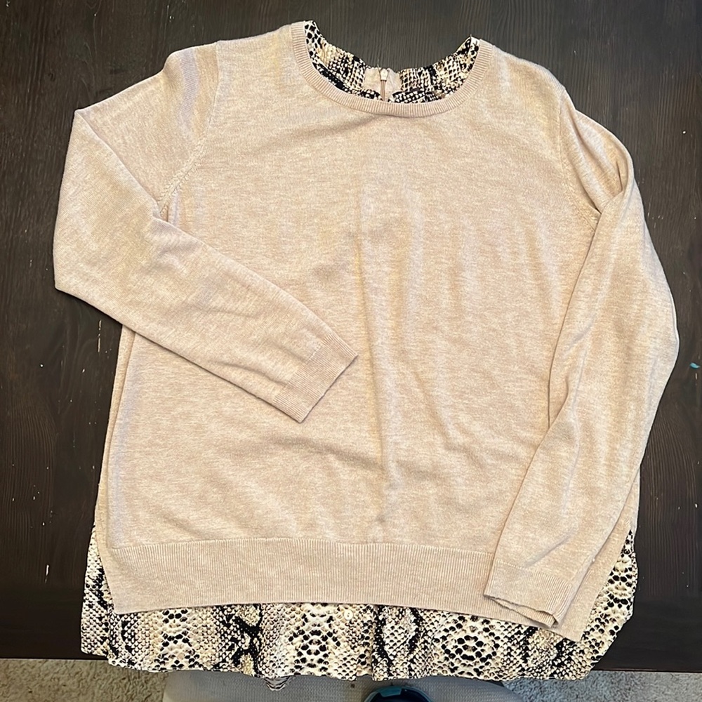 NYDJ size XL tunic. Sweater w/ snake skin pattern shirt peeking out.